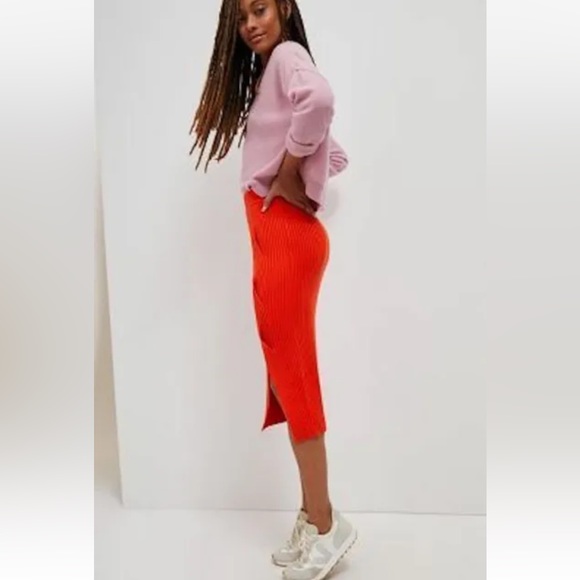 NWT Anthropologie Red Midi Skirt (XSS) - Picture 2 of 5